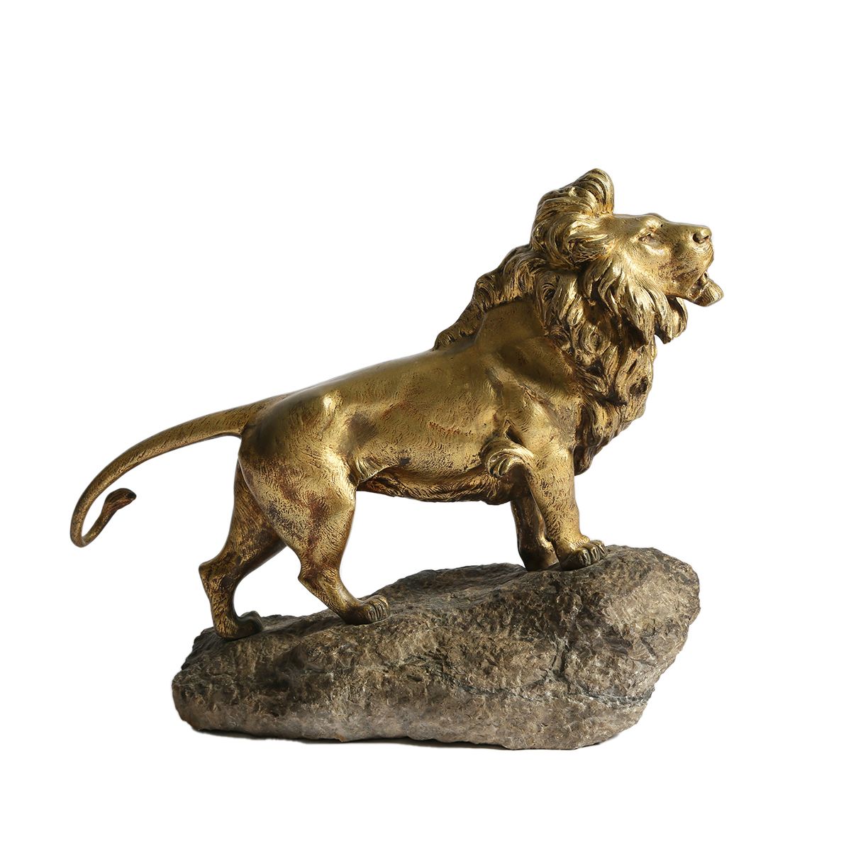 Скульптура Lion