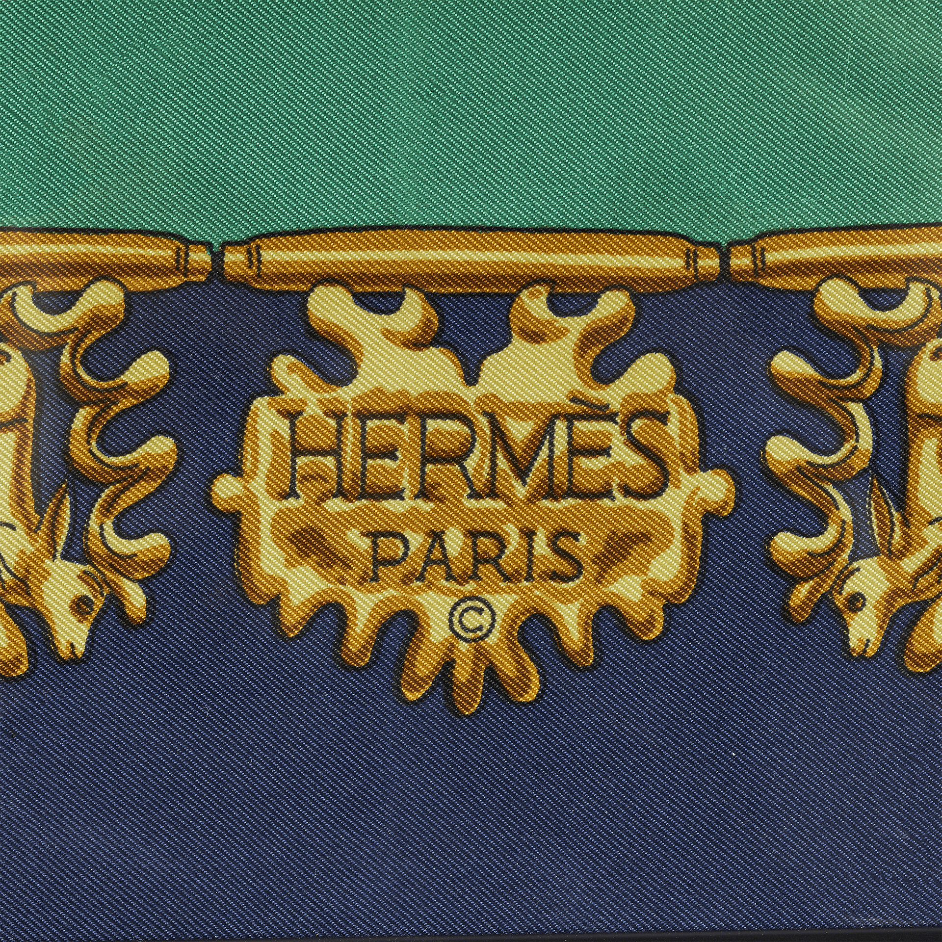 Платок Hermes Les Cavaliers D'Or в раме - фотография 2